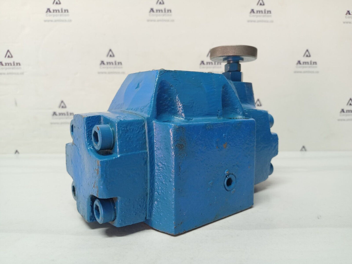 Yuken RCG-06-C-2180 Pressure reducing valve