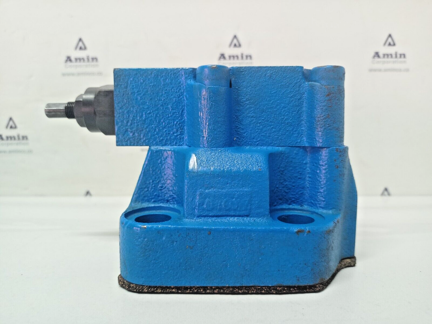 Eaton Vickers CG2V 8GW 10 Pressure Relief valve 350 bar max. pressure - NEW