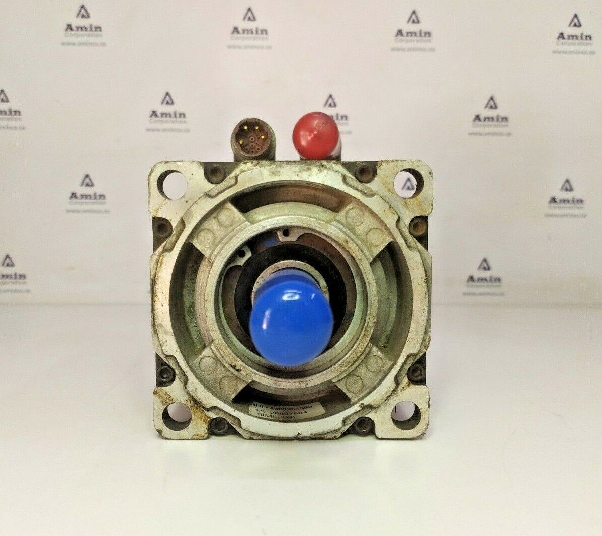 Allen-Bradley MPM-B1153E-SJ72AA Series-A Servo motor 480V 3500 RPM max.