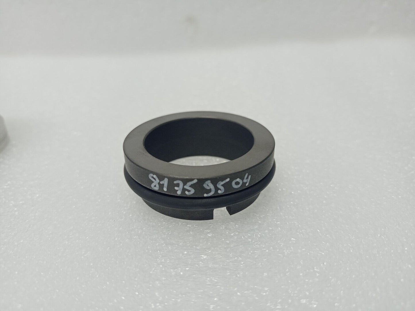 John Crane Mechanical seal size: 30mm - NEW
