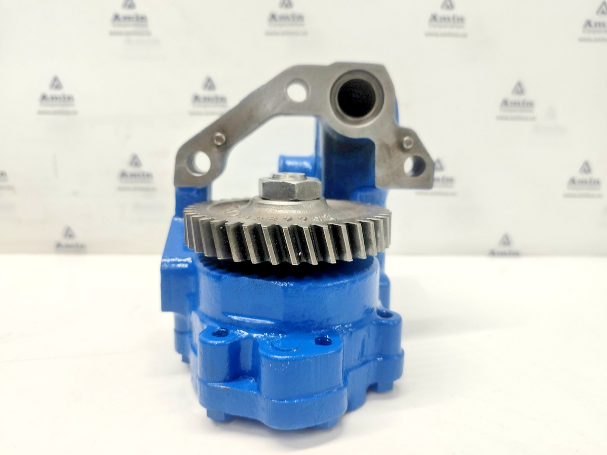 Scania 263161 Engine Oil Pump for DSC14, 141, 142, and 143