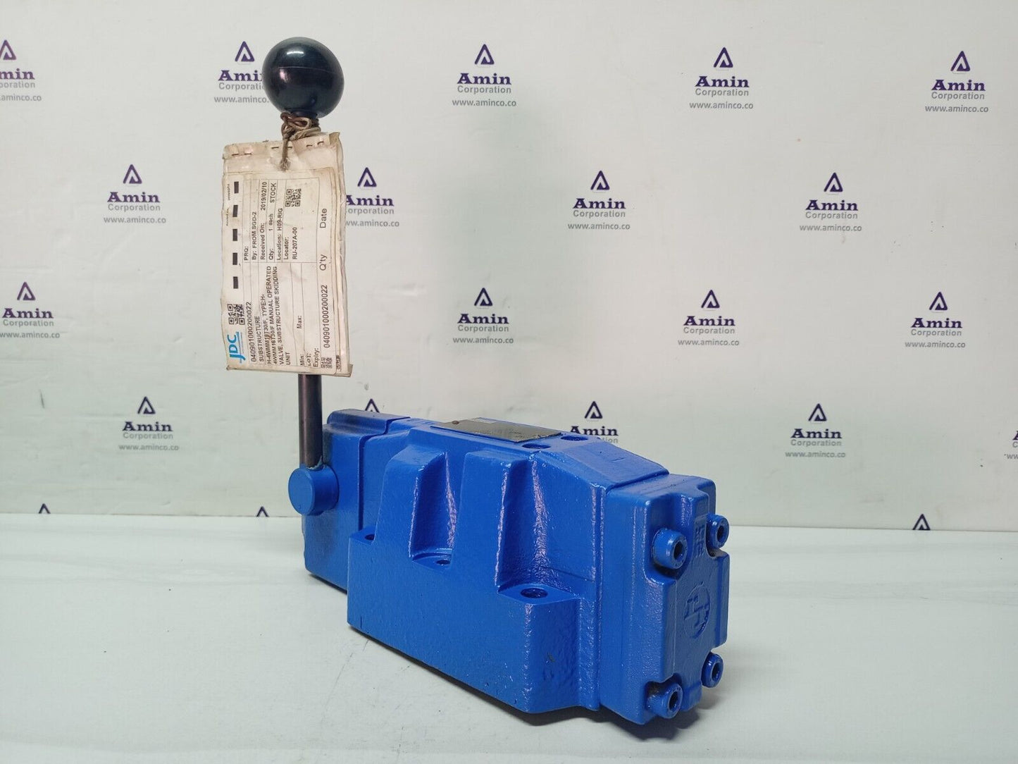 Rexroth H-4WMM 16 T71/F Directional control valve R900760010 - NEW