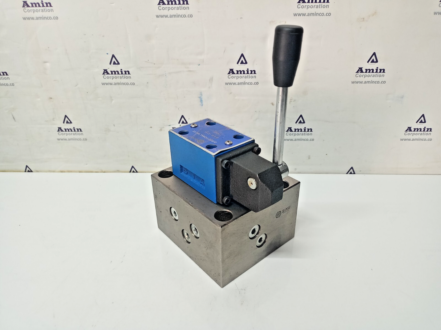 Sinu Marine 3AB-DG Directional control valve- NEW