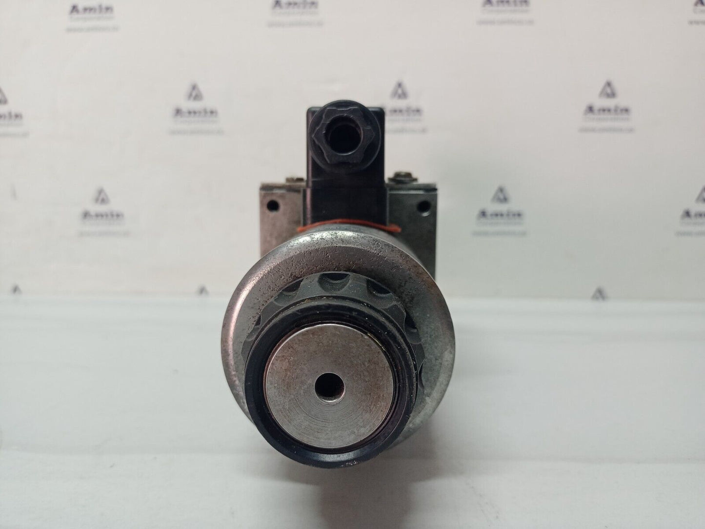 Mannesmann Rexroth 4WE 10 D31/OFCG24N9Z4 Solenoid Directional control valve