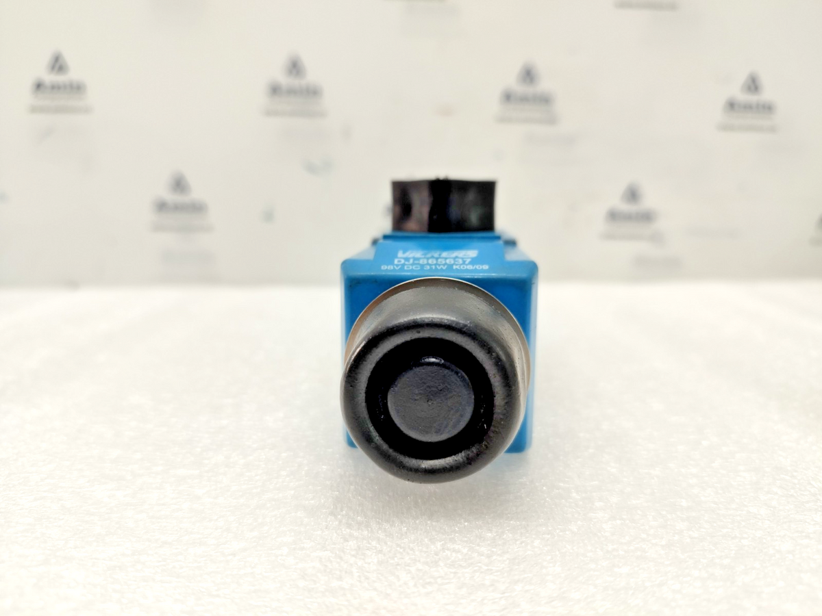 Eaton Vickers DG4V 3S 6C H M U DJ5 60 Directional Control valve - NEW