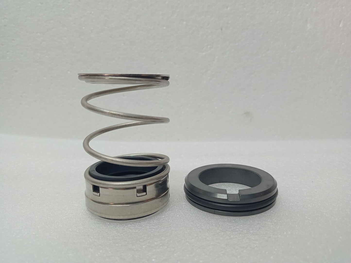 John Crane Type1 Mechanical seal size: 35mm - NEW