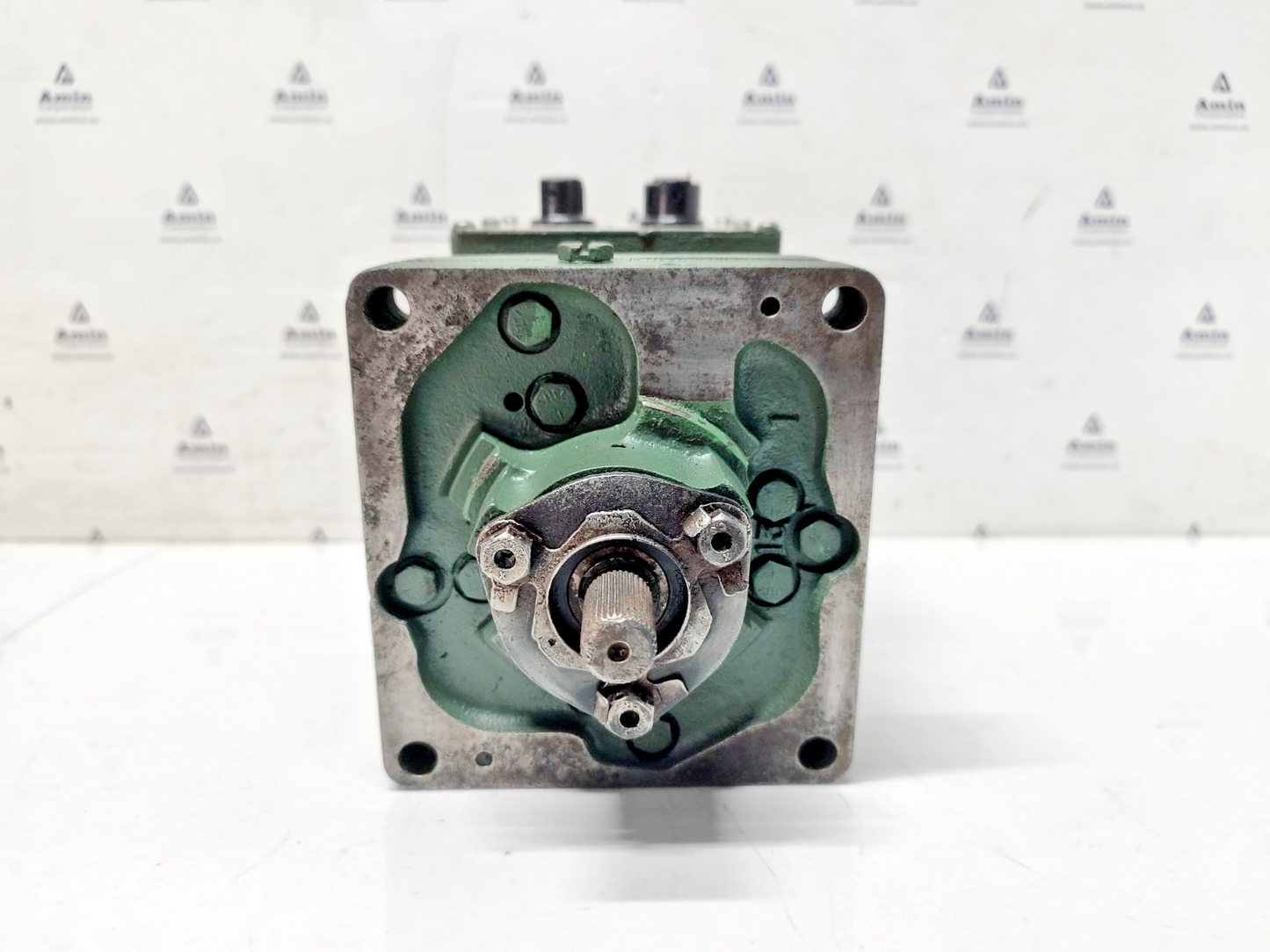 Woodward UG-8 Governor part No. : A8522-807 RPM: 600-1560 - TESTED