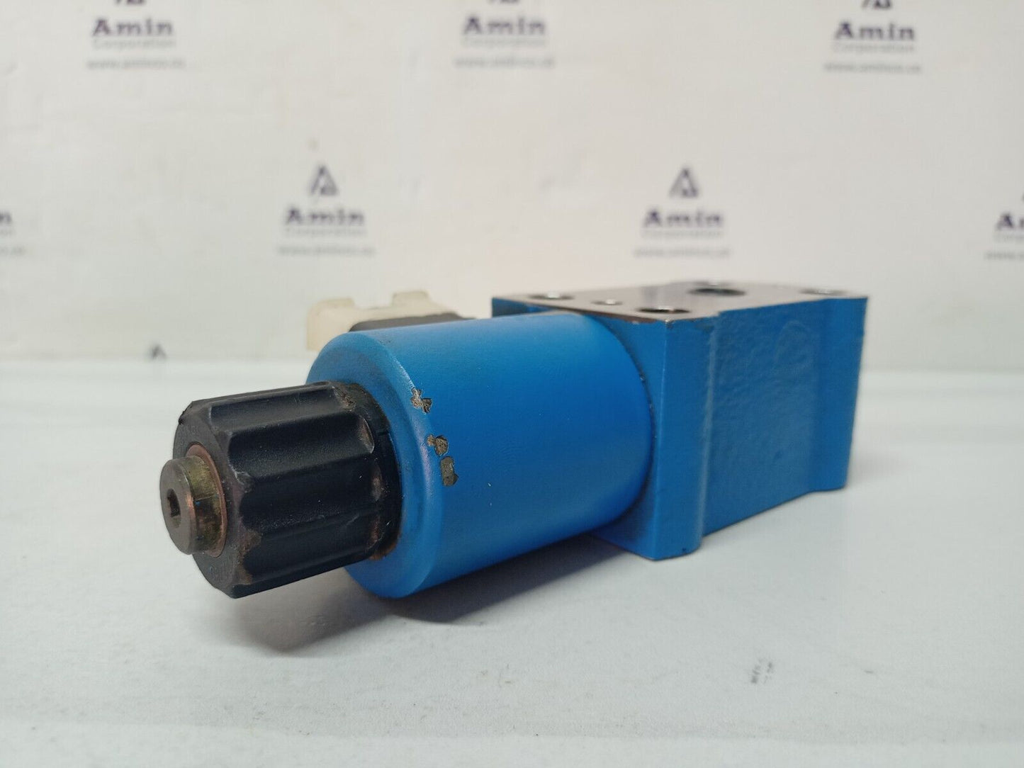 Denison VP01 54 0Q B1 Pressure control valve S26-58350-H, 0165938