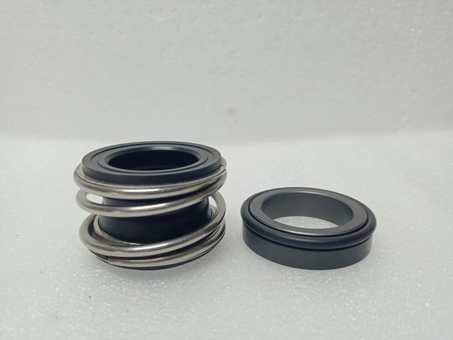 Eagle Burgmann Mechanical Seal size: 32mm - NEW