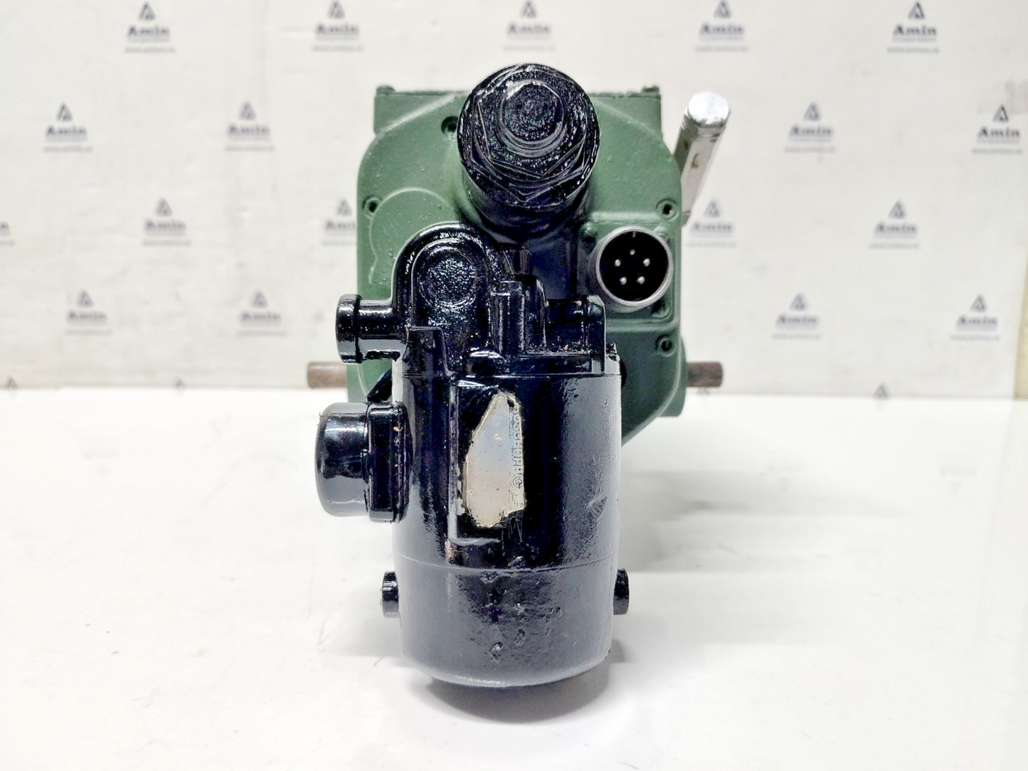 Woodward UG-8 Governor part No. : 8521-561 RPM: 700-1500 - TESTED