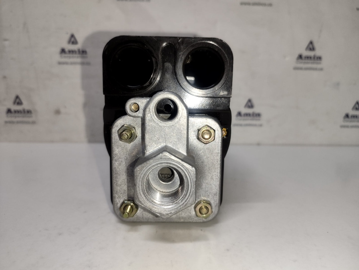 Condor MDR53/11 Pressure Switch AC-11, 4A, 250V