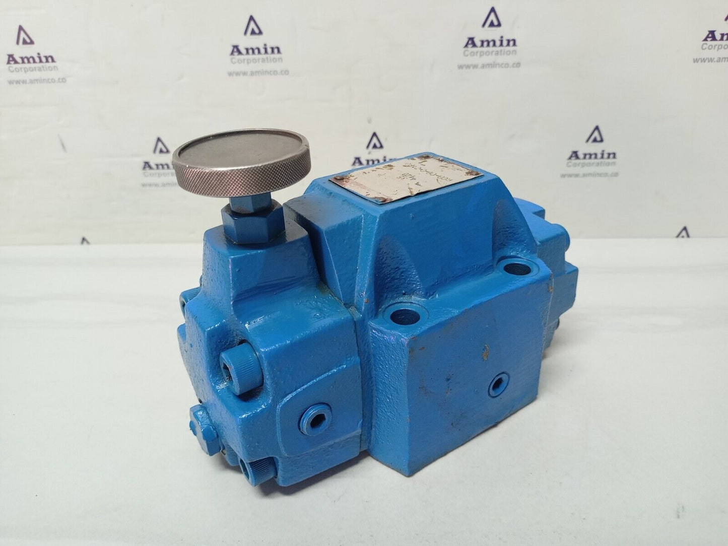 Yuken RCG-06-C-2180 Pressure reducing valve