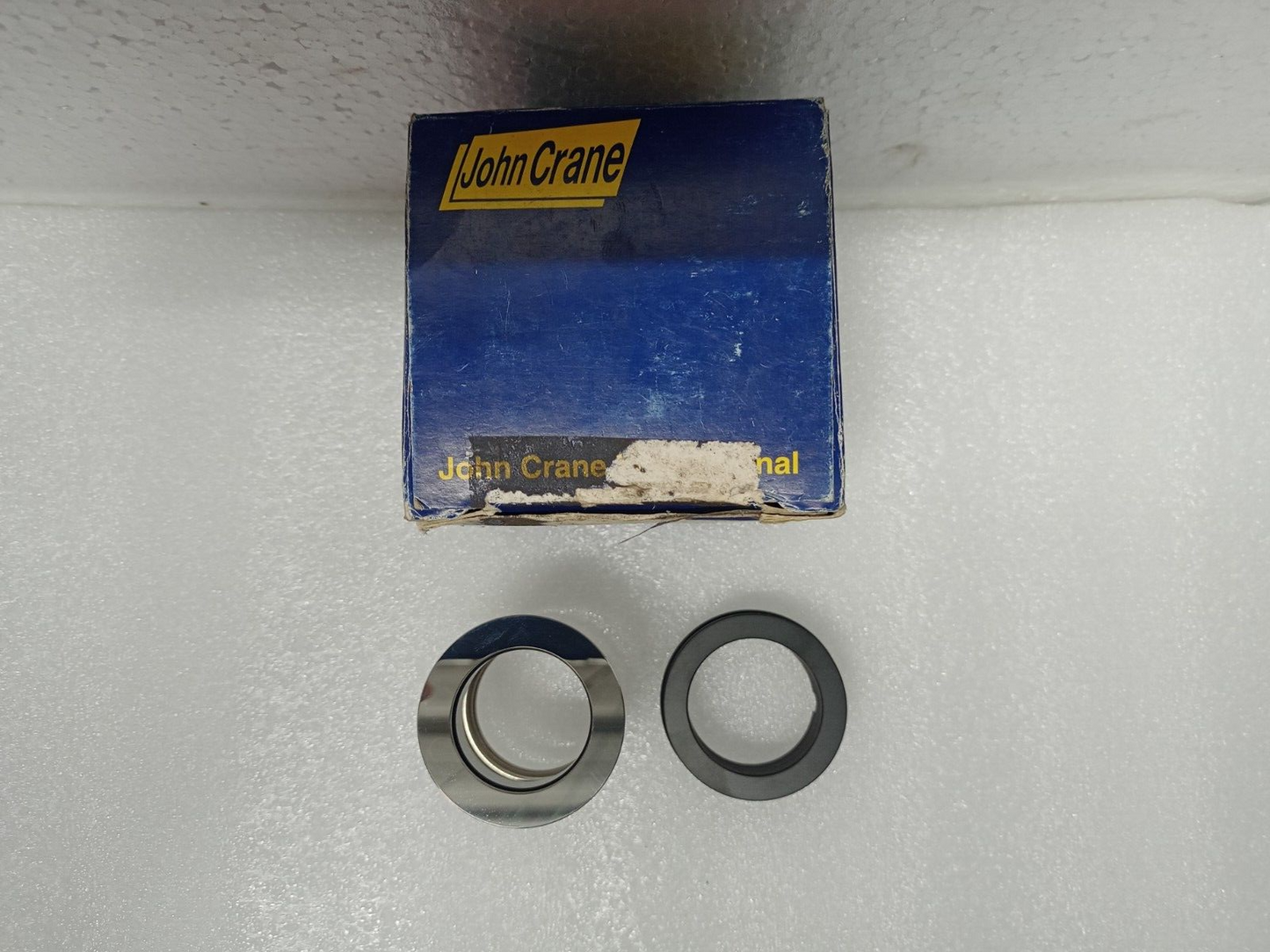 John Crane Mechanical seal size: 30mm - NEW