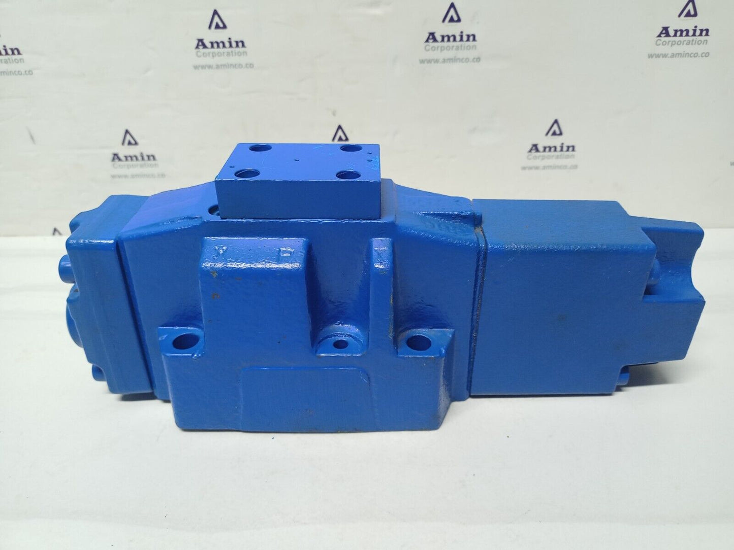 Rexroth 4WRH 16 W6-150-70 M Prop. Directional valve MNR: R900960183 - NEW