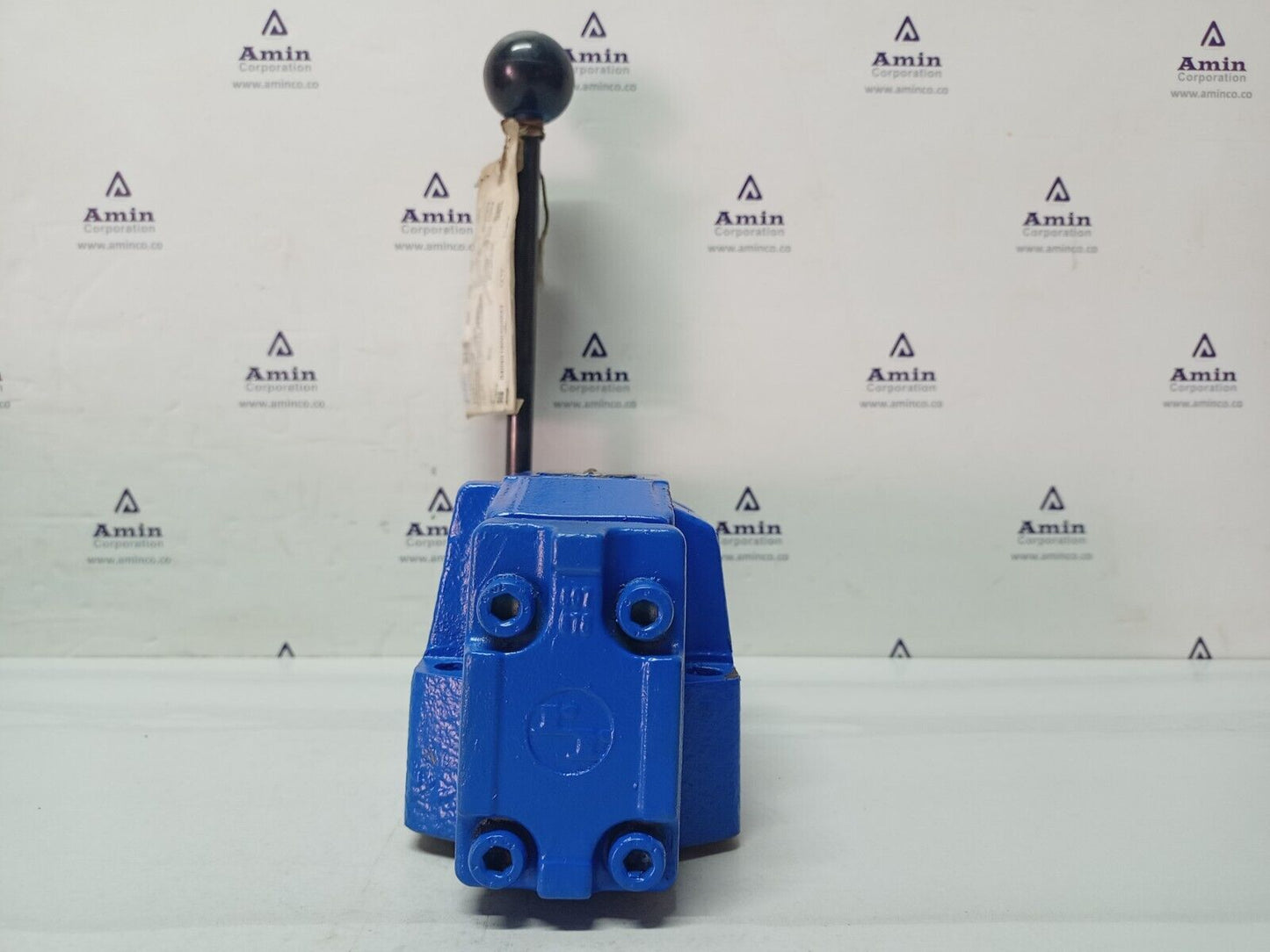 Rexroth H-4WMM 16 T71/F Directional control valve R900760010 - NEW