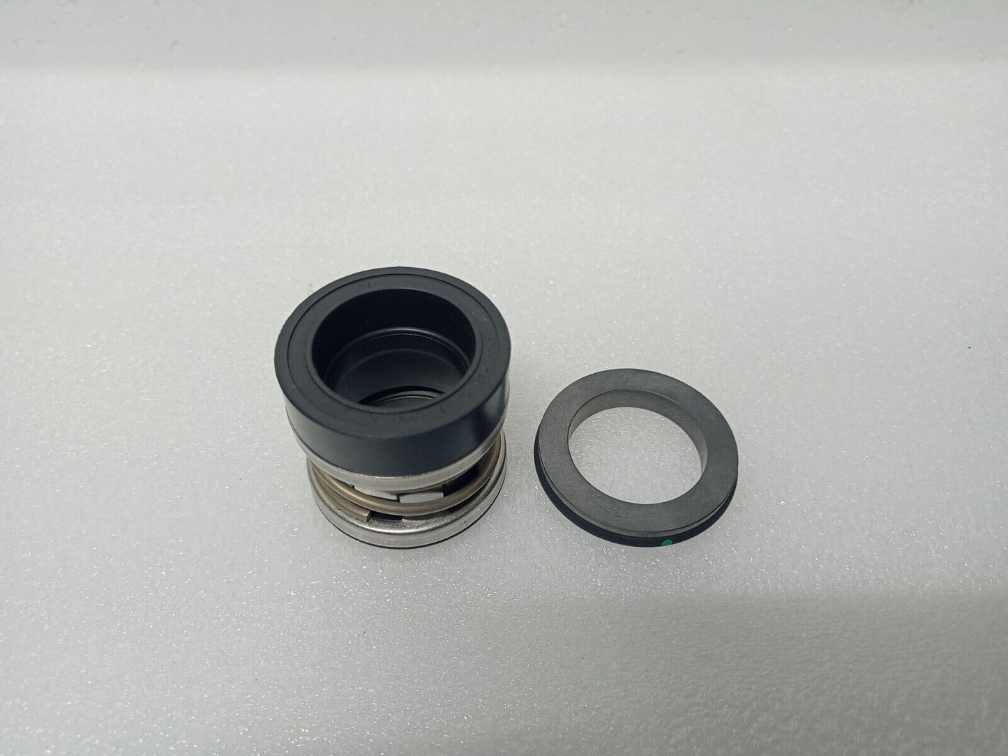 John Crane Type 2100 0280-K Heavy duty Mechanical seal 28mm - NEW