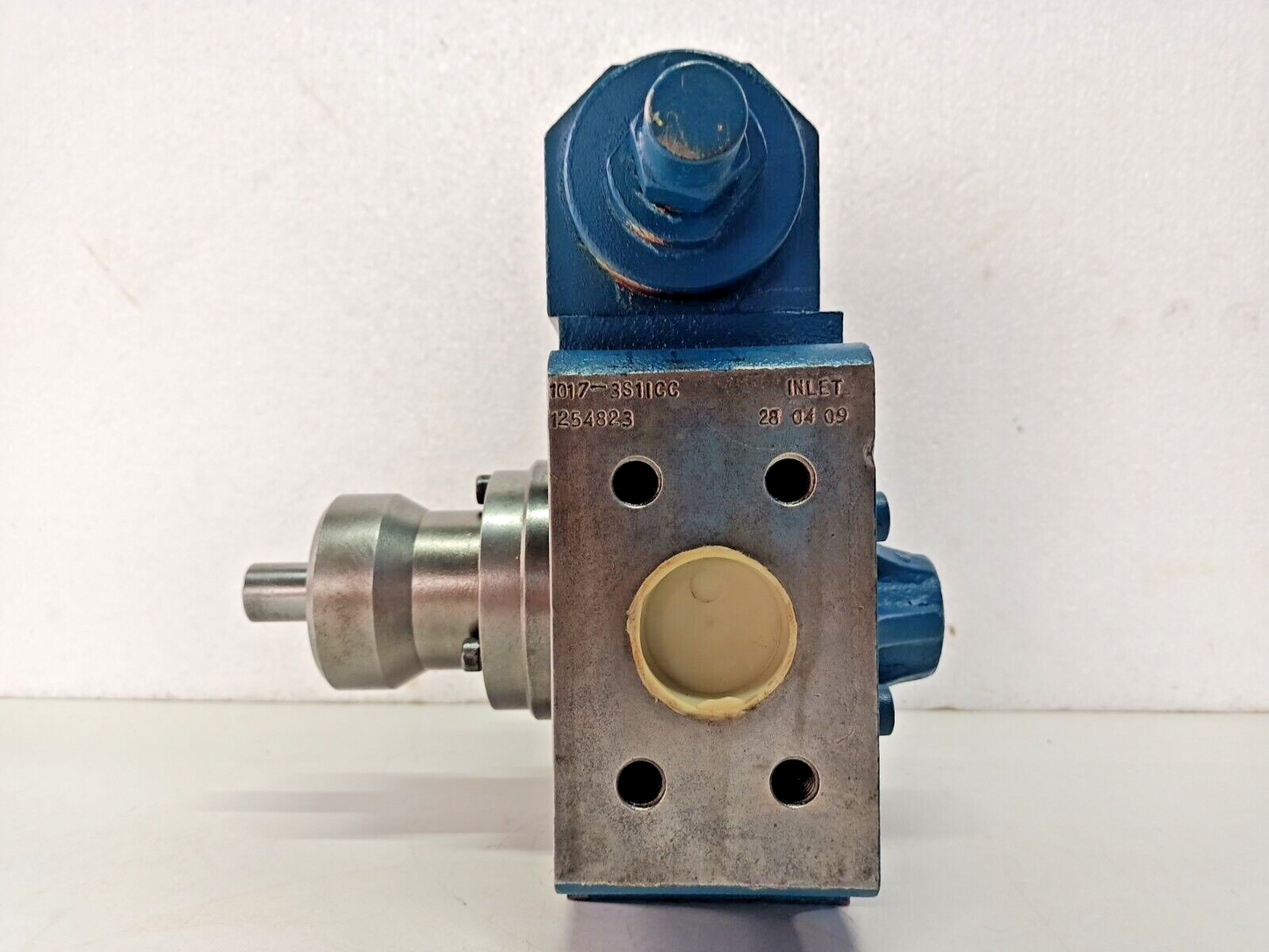 Tuthill pump 1017-3S1ICC Hydraulic internal gear pump 1000-series pump