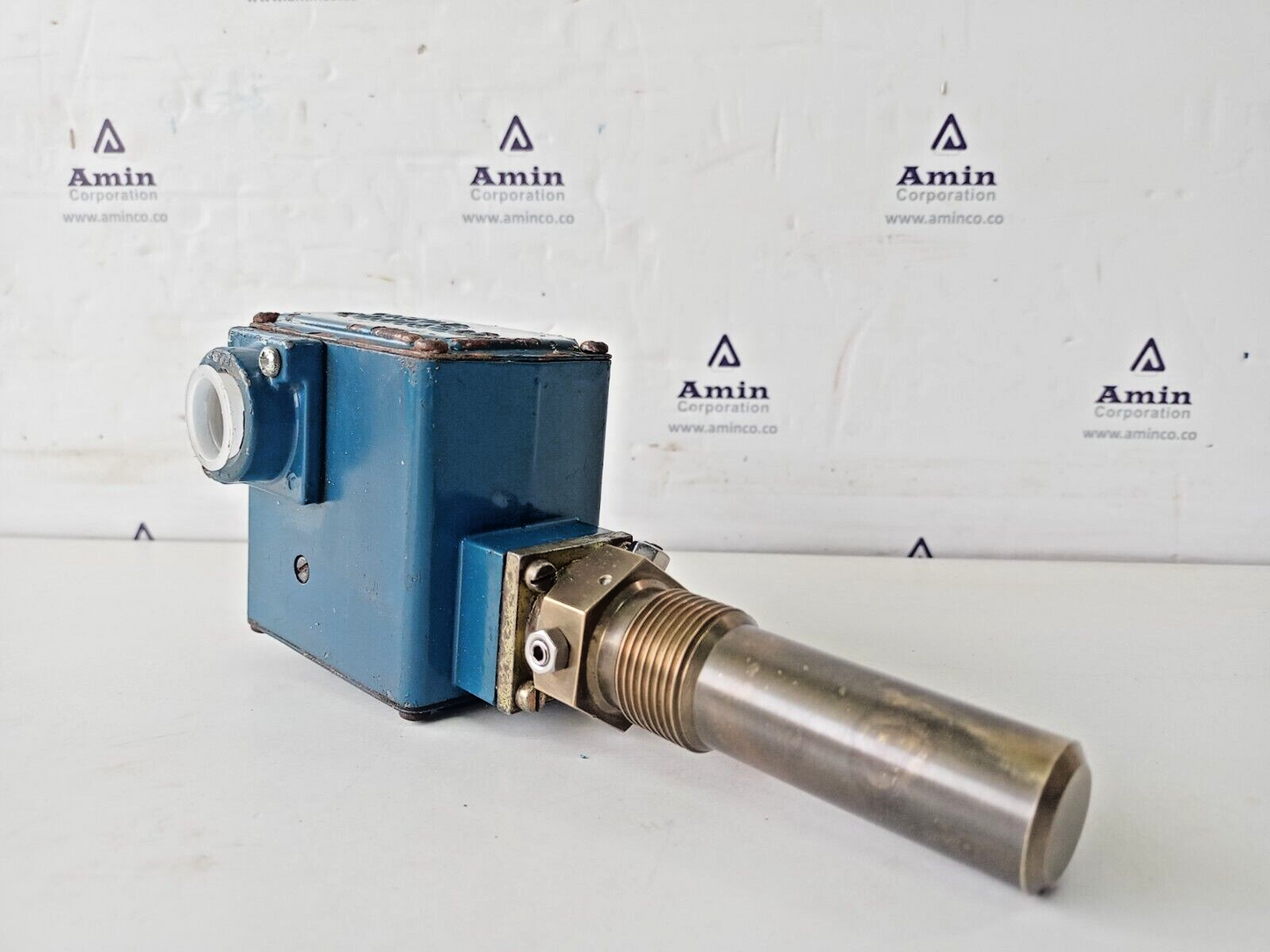 Amot Controls 4140DR1D00CG5-EE - New Unused Free fast ship Range:99-123° C