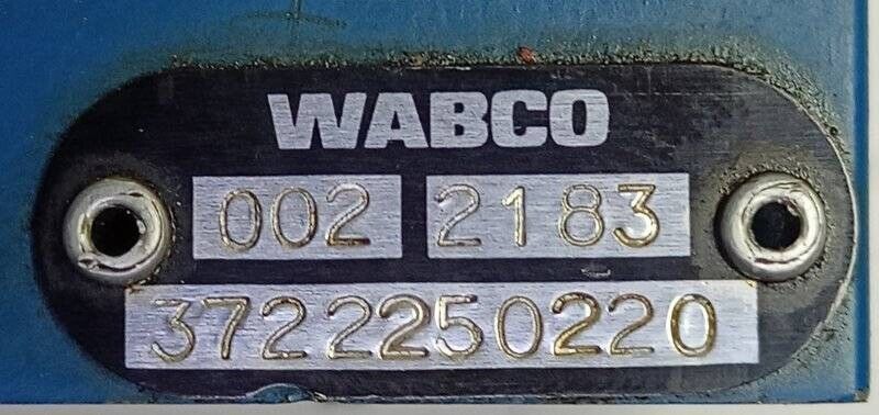 Wabco 3722250220 Pneumatic Valve - New
