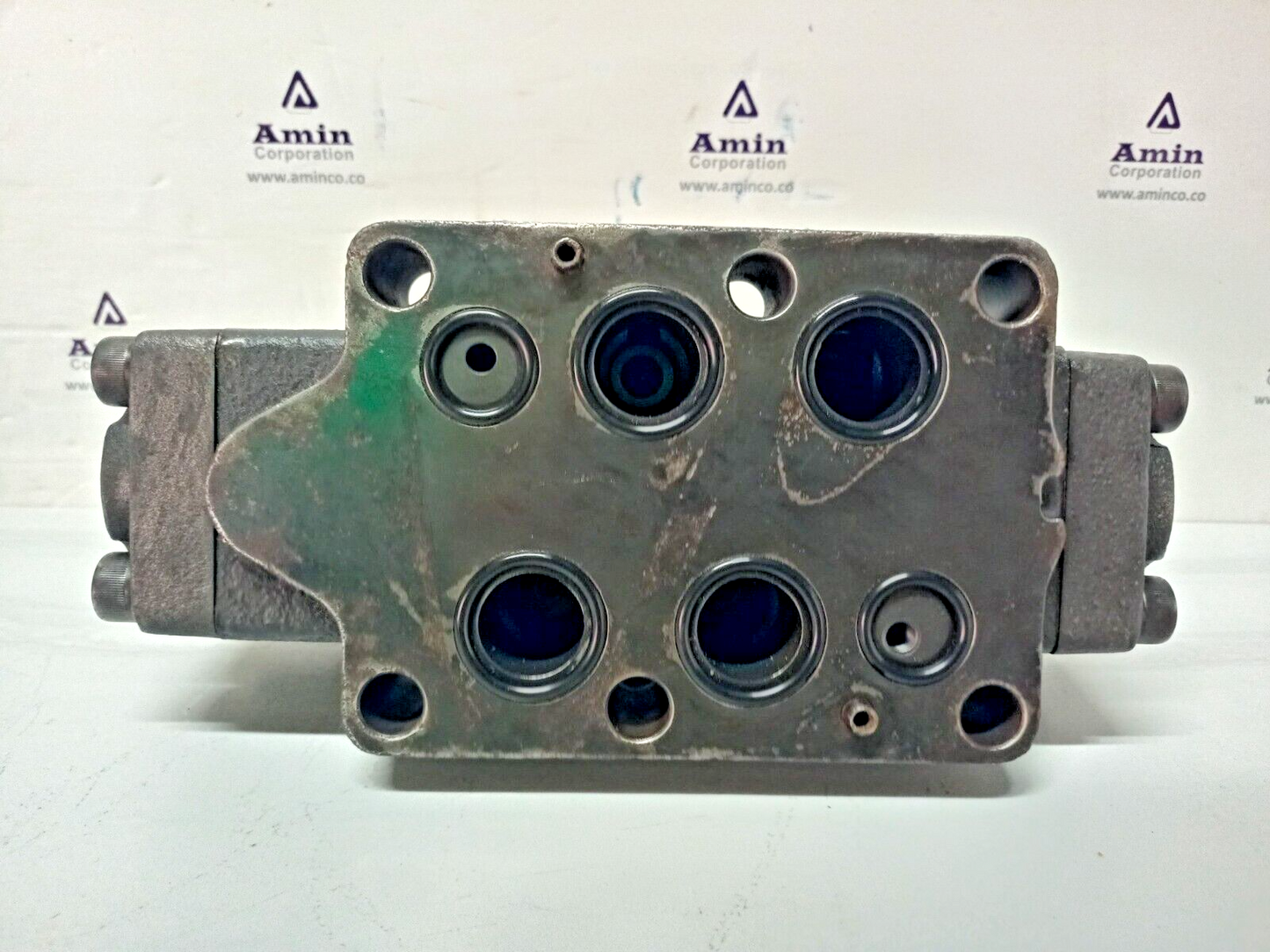 Eaton-Vickers DG5S-8-6C-T-M-X2-ER4-30 Directional control valve - NEW