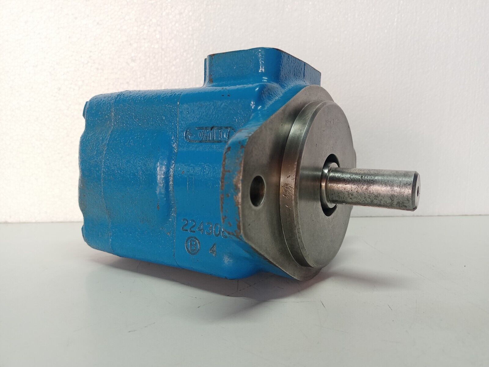 Vickers 25VQ12A 10 20 Hydraulic vane pump - TESTED