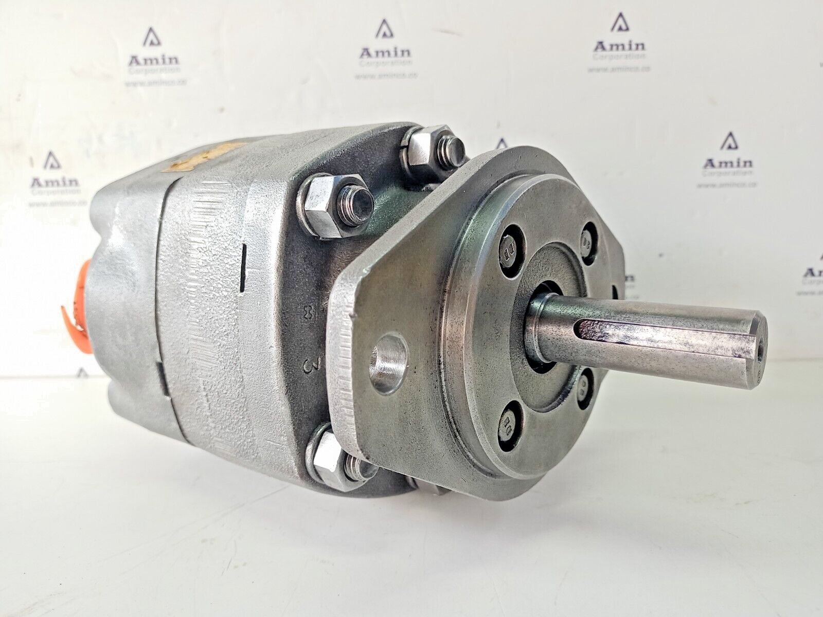 Parker M2A33912T20NB High speed hydraulic motor M2-series hydraulic motor