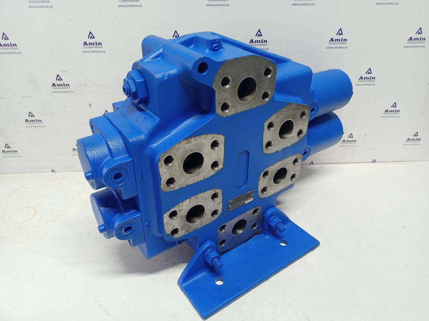 Rexroth MO-5020-01/2MO-32PHVCM11-M12, R900249187 Hydraulic control block #2