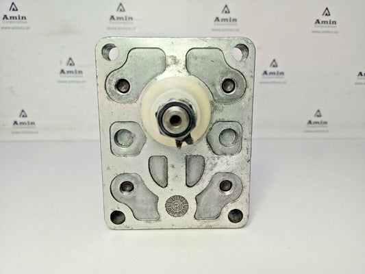 Sauer Danfoss SNW2NN/025R501BQ With SNP1NN/2.6RN01DA Double Hyd. gear pump