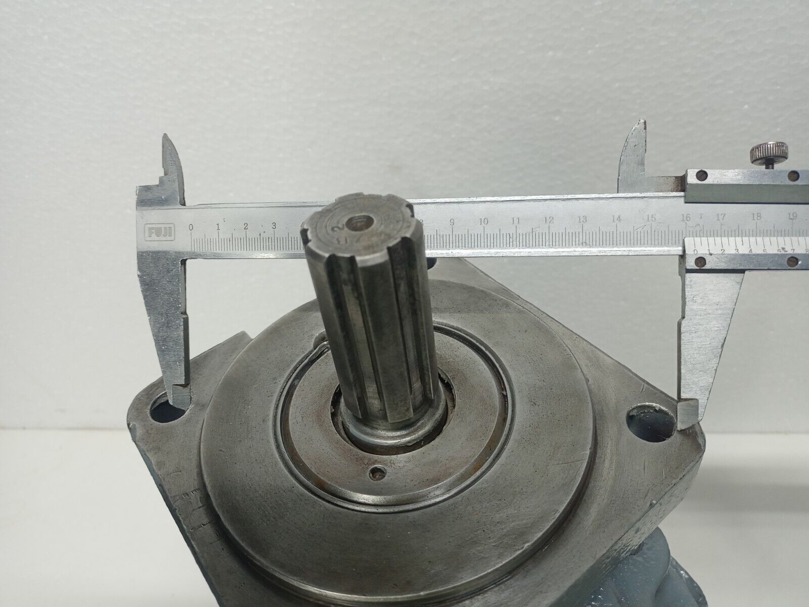 Commercial Intertech M37X978BART30-31 Hydraulic gear motor