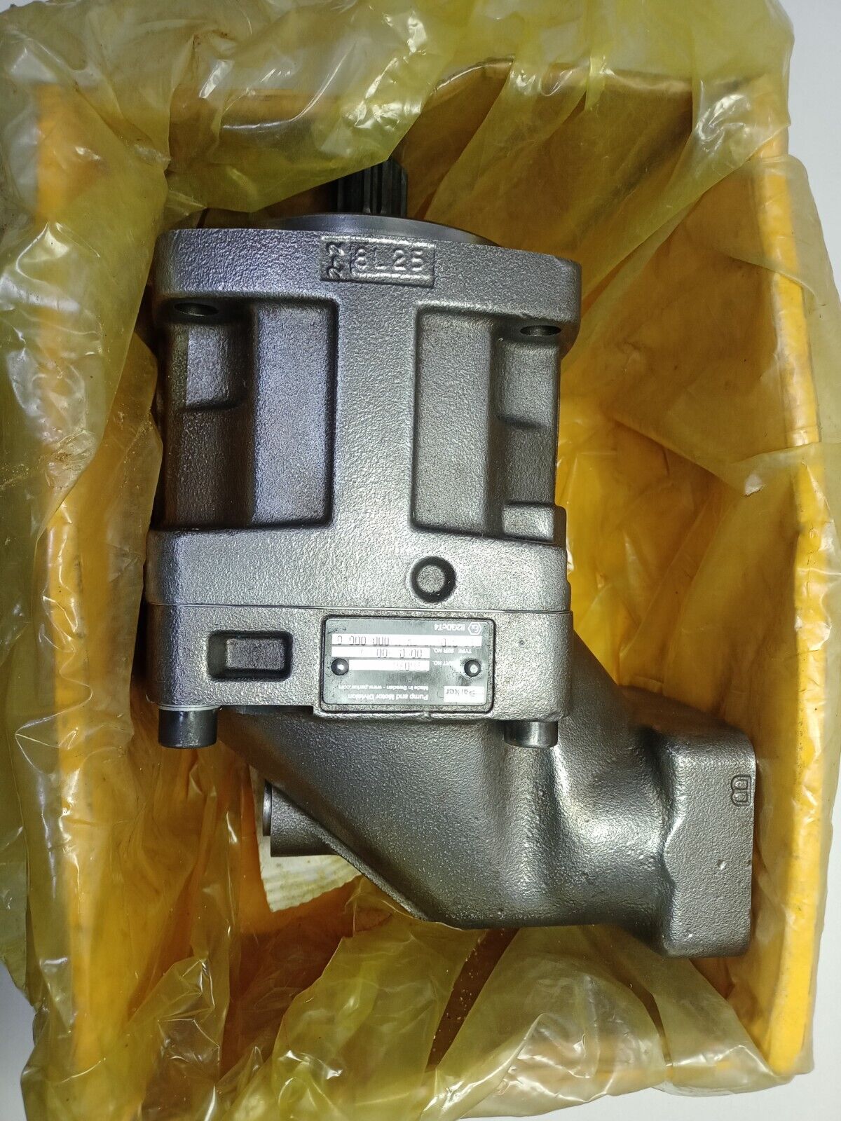 Parker F12-080-MS-SV-U-000-000-0 Hydraulic Motor Part No.: 3780786 - NEW #2