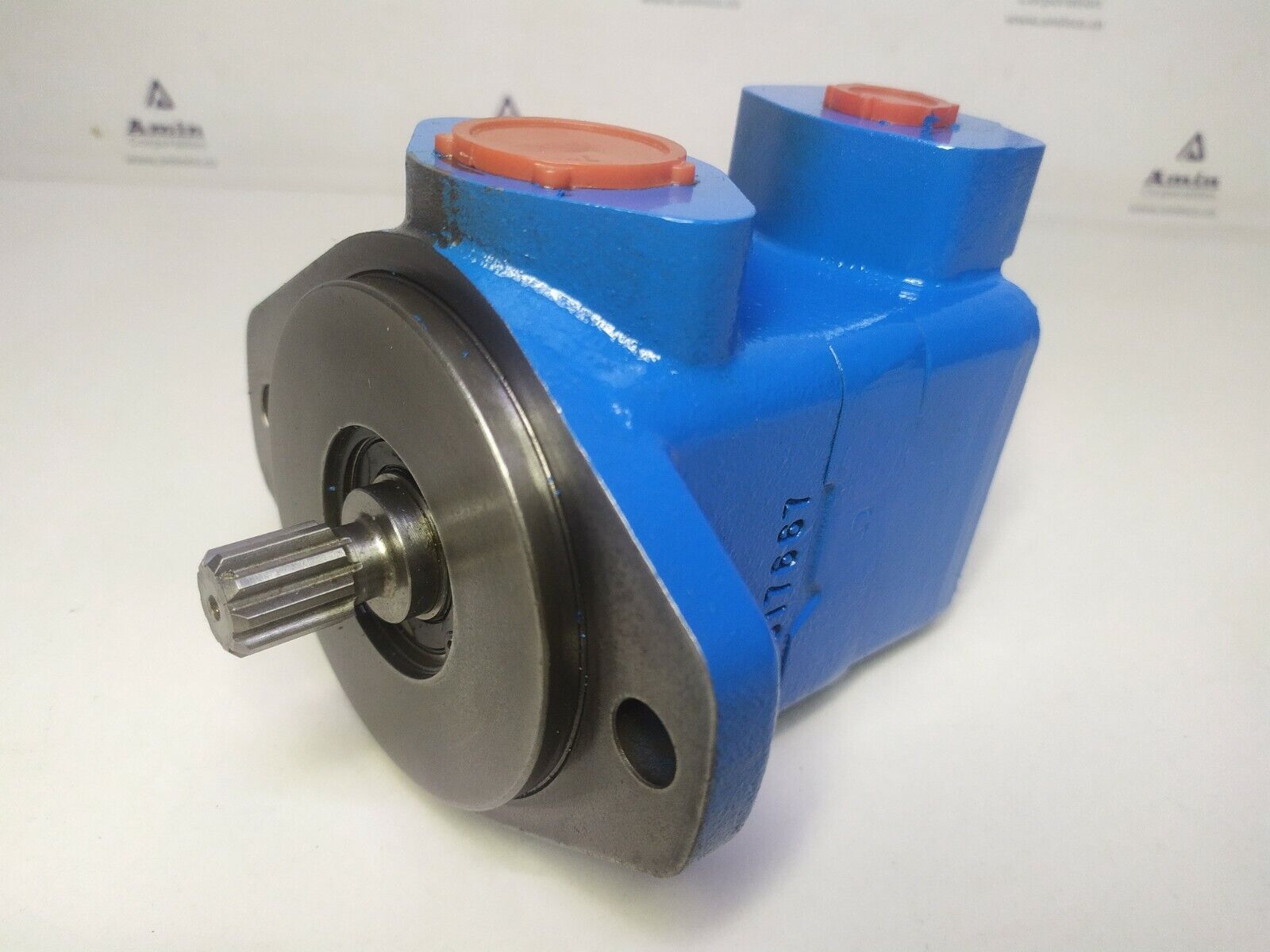 Vickers Hydraulic vane pump - Nameplate missing Pressure 170 bar max.