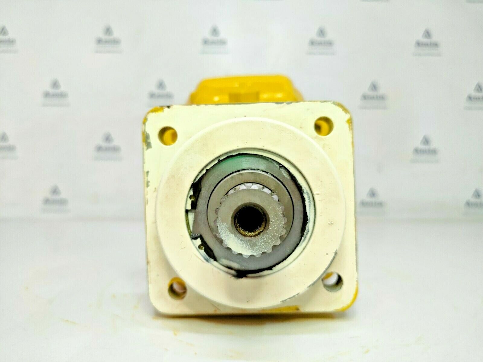 Sunfab SCM-012W-H-I41-W25-S3G-100 Hydraulic Motor - NEW