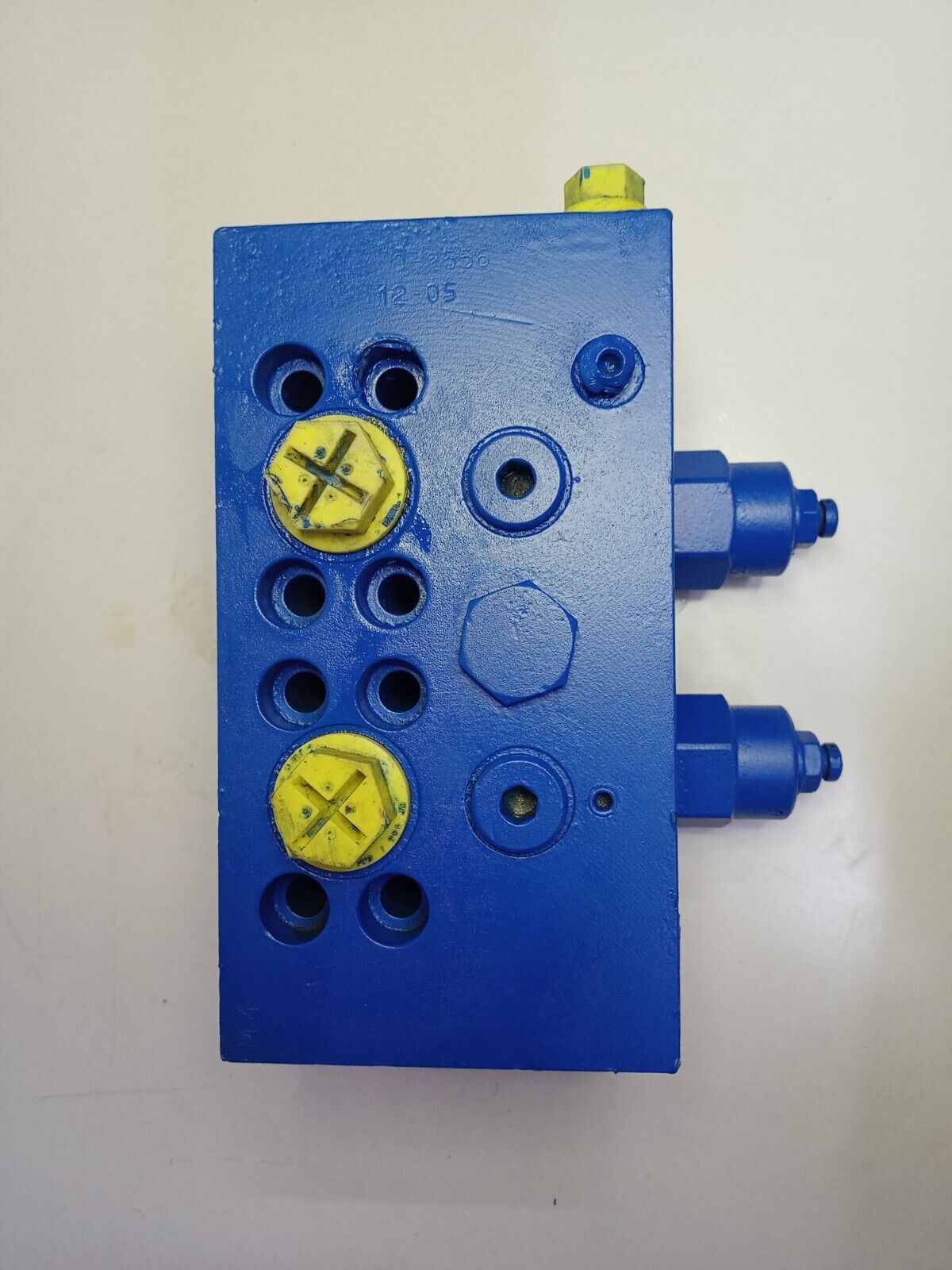 MacGREGOR Cranes 289-0840-801 Hydraulic Valve Block - NEW #2