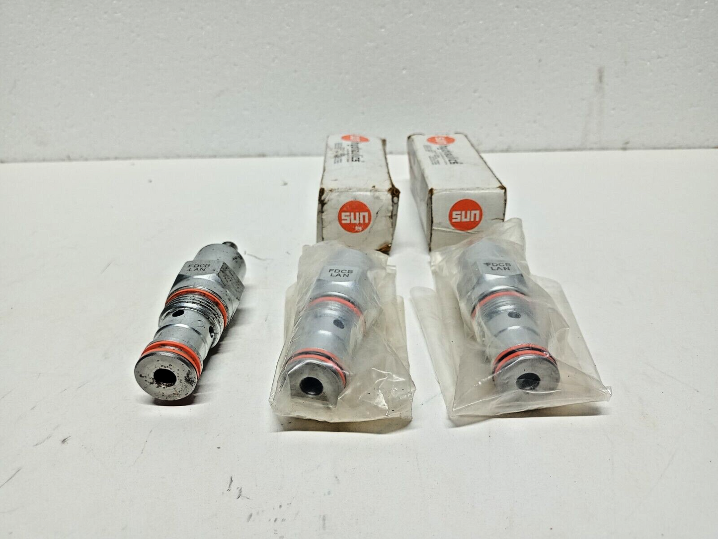 Sun Hydraulics FDCB-LAN flow control valve FDCBLAN - NEW