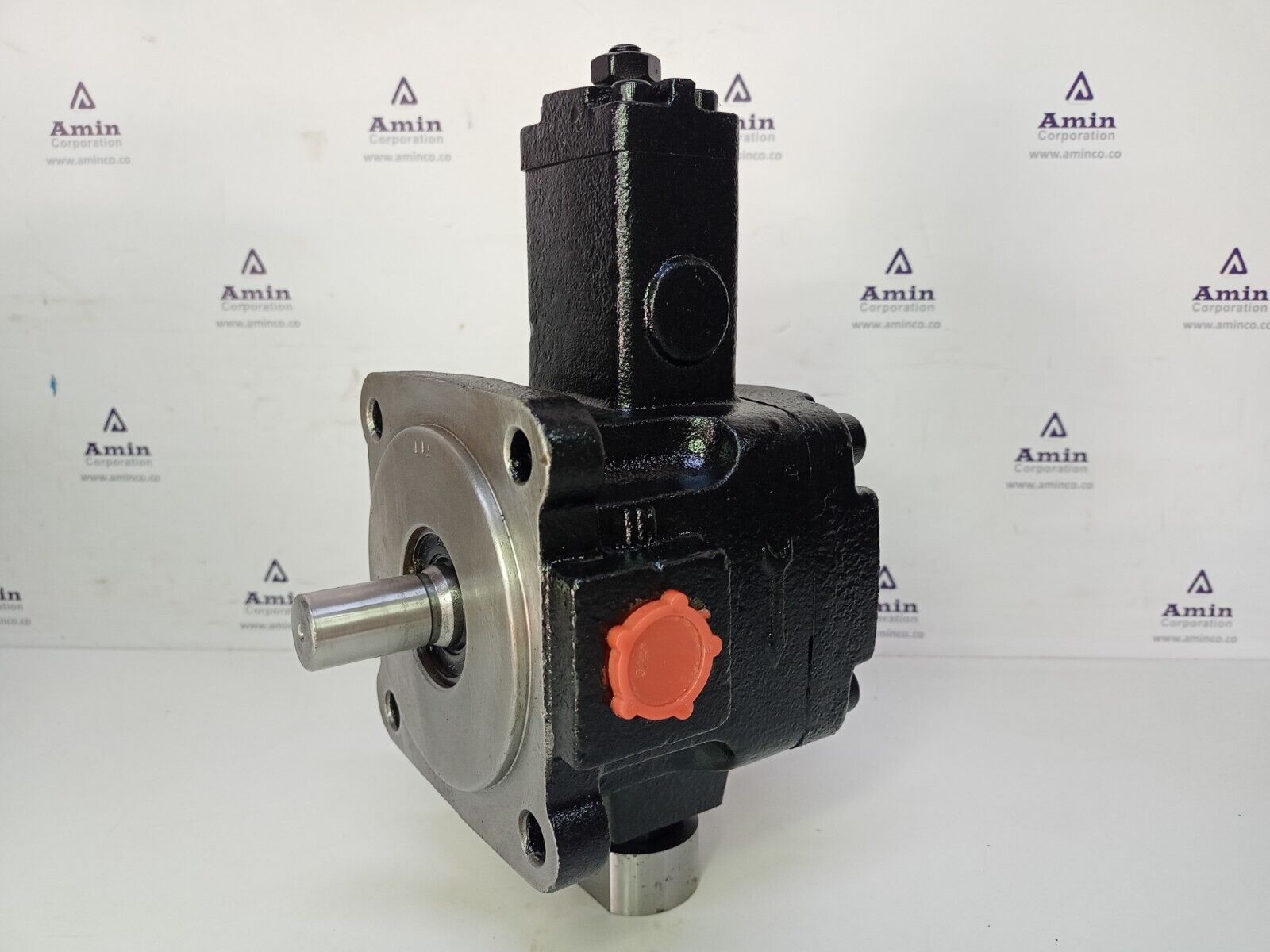 Qcist variable vane pump VVP40/70 Hydraulic vane pump - Refurbished & Tested