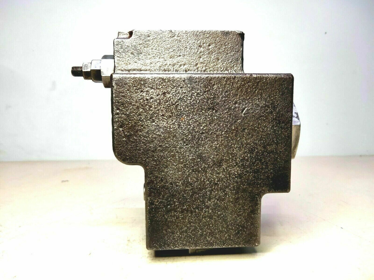 Parker R25S07S4SN Hydraulic Pressure control valve