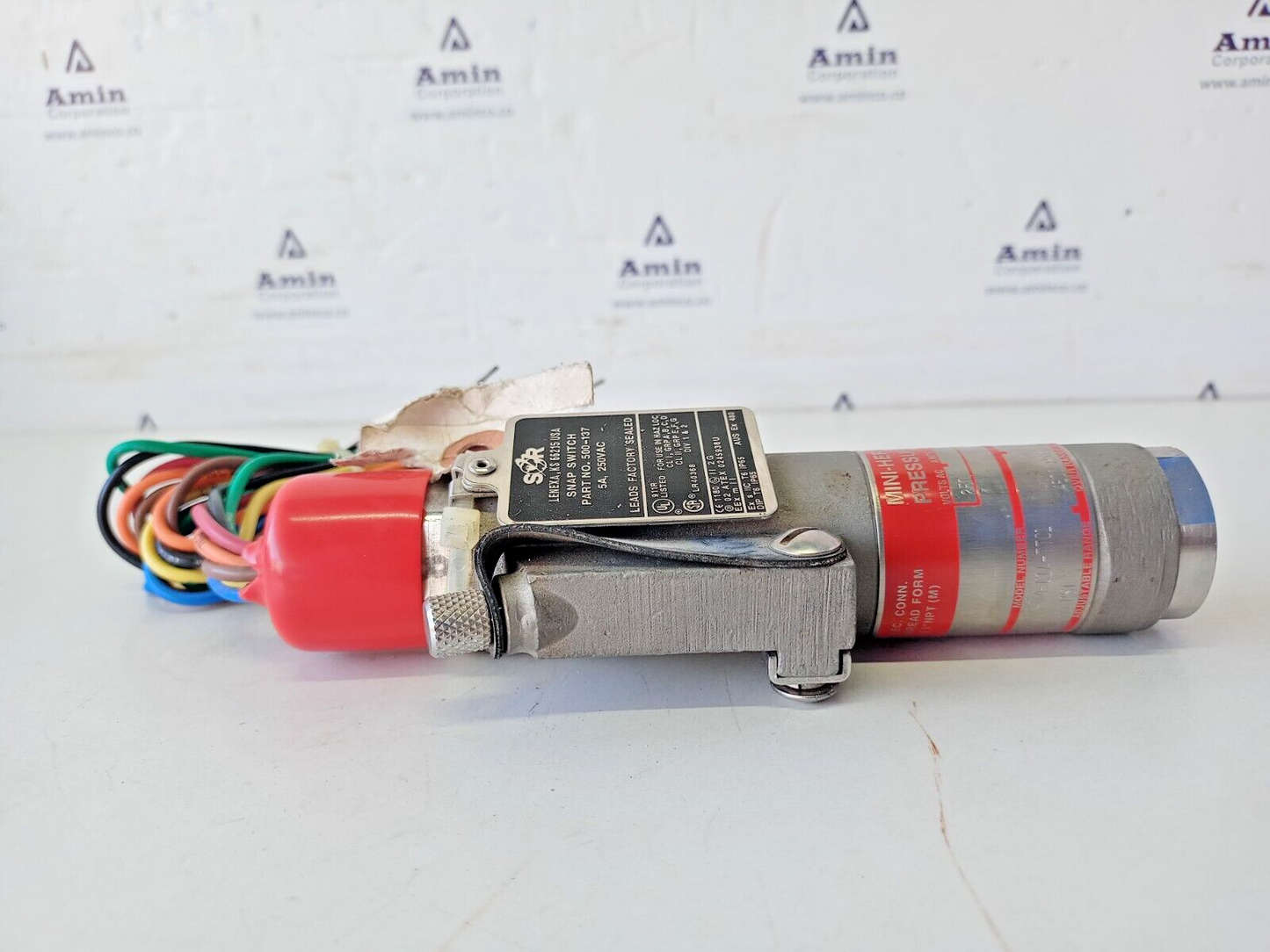 SOR 1BH-EG45-M4-C1A-TTC1 Snap Mini-Hermet pressure switch 500-4000 PSI - NEW