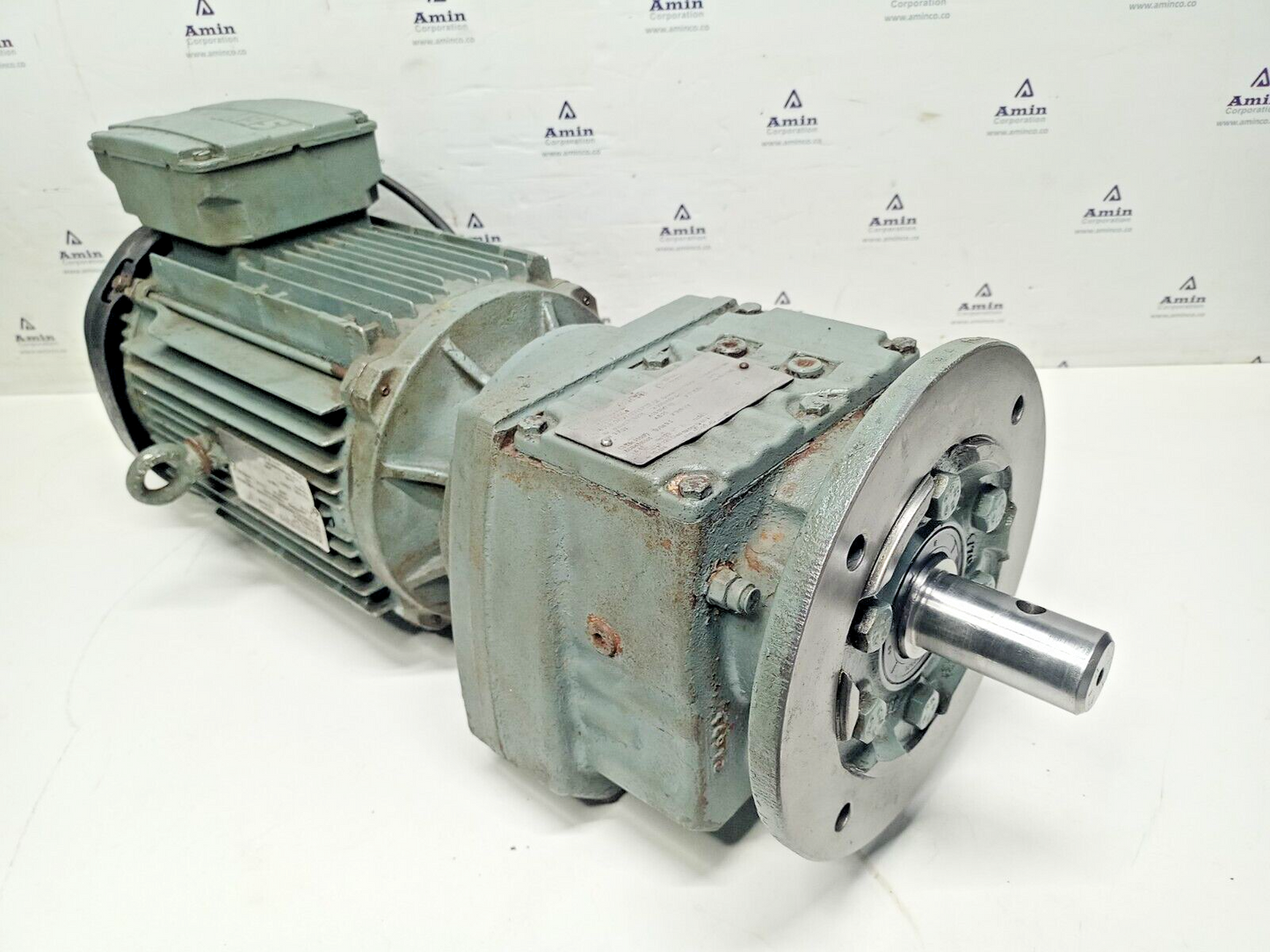 Sew-Eurodrive RF57 DRN100L4 gear unit gear motor