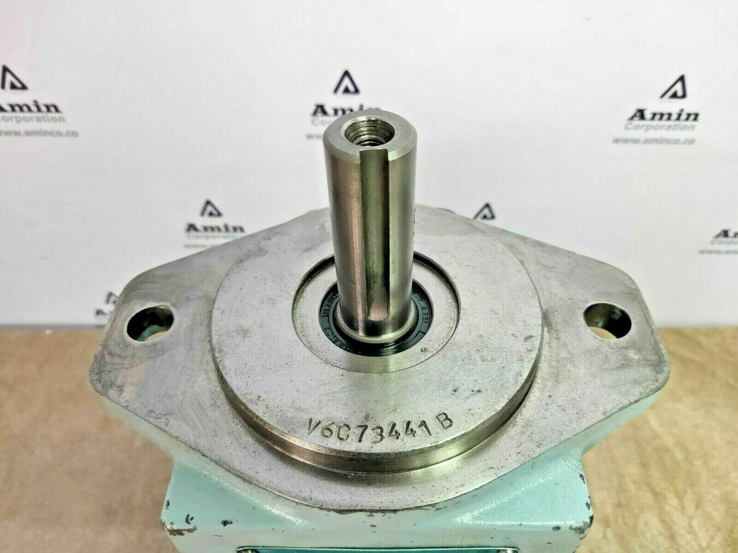 VELJAN VT6CM B06 1R00 C1 Hydraulic Vane pump - PRESSURE TESTED PUMP