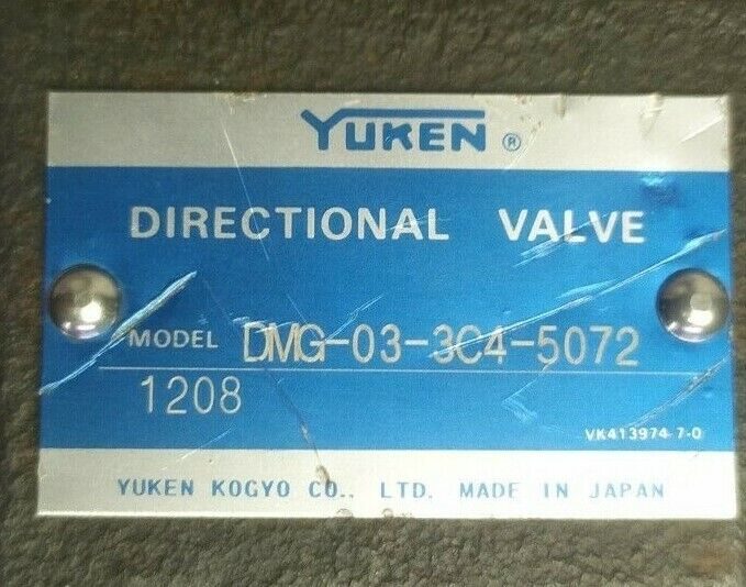 Yuken DMG-03-3C4-5072 Directional valve - NEW
