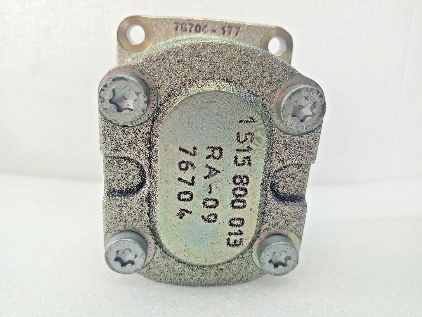 Rexroth 0510 225 006 Hydraulic gear pump 0510225006 - NEW