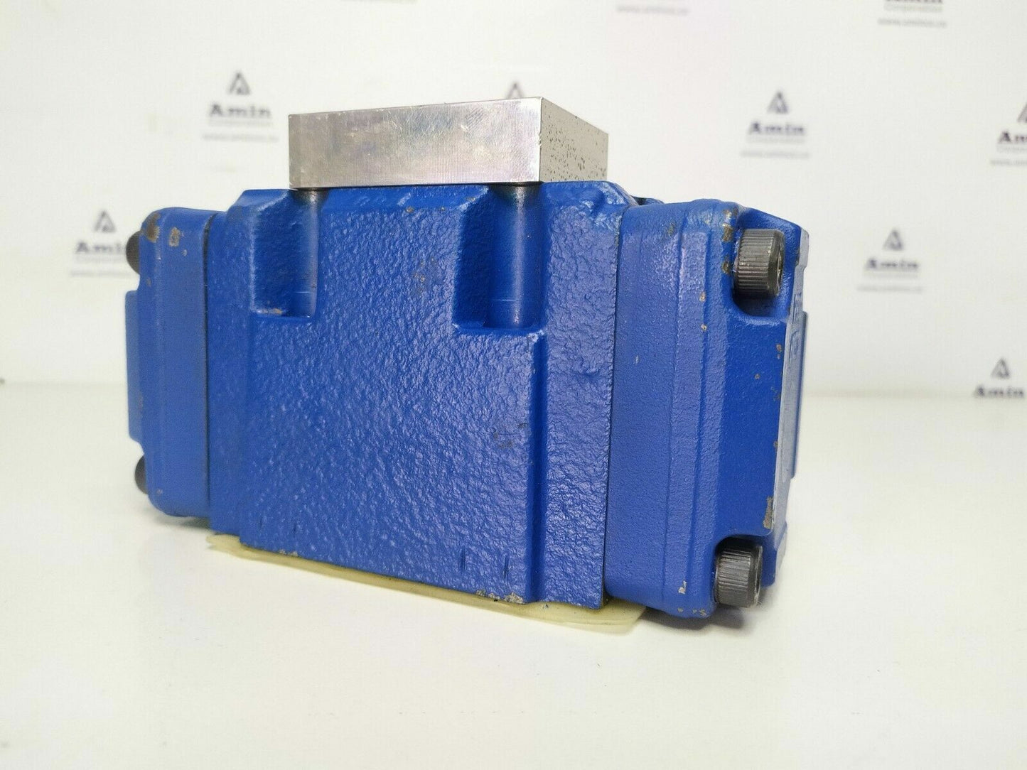 Rexroth R900538177 , 4WH10Q45/ Directional control valve - NEW