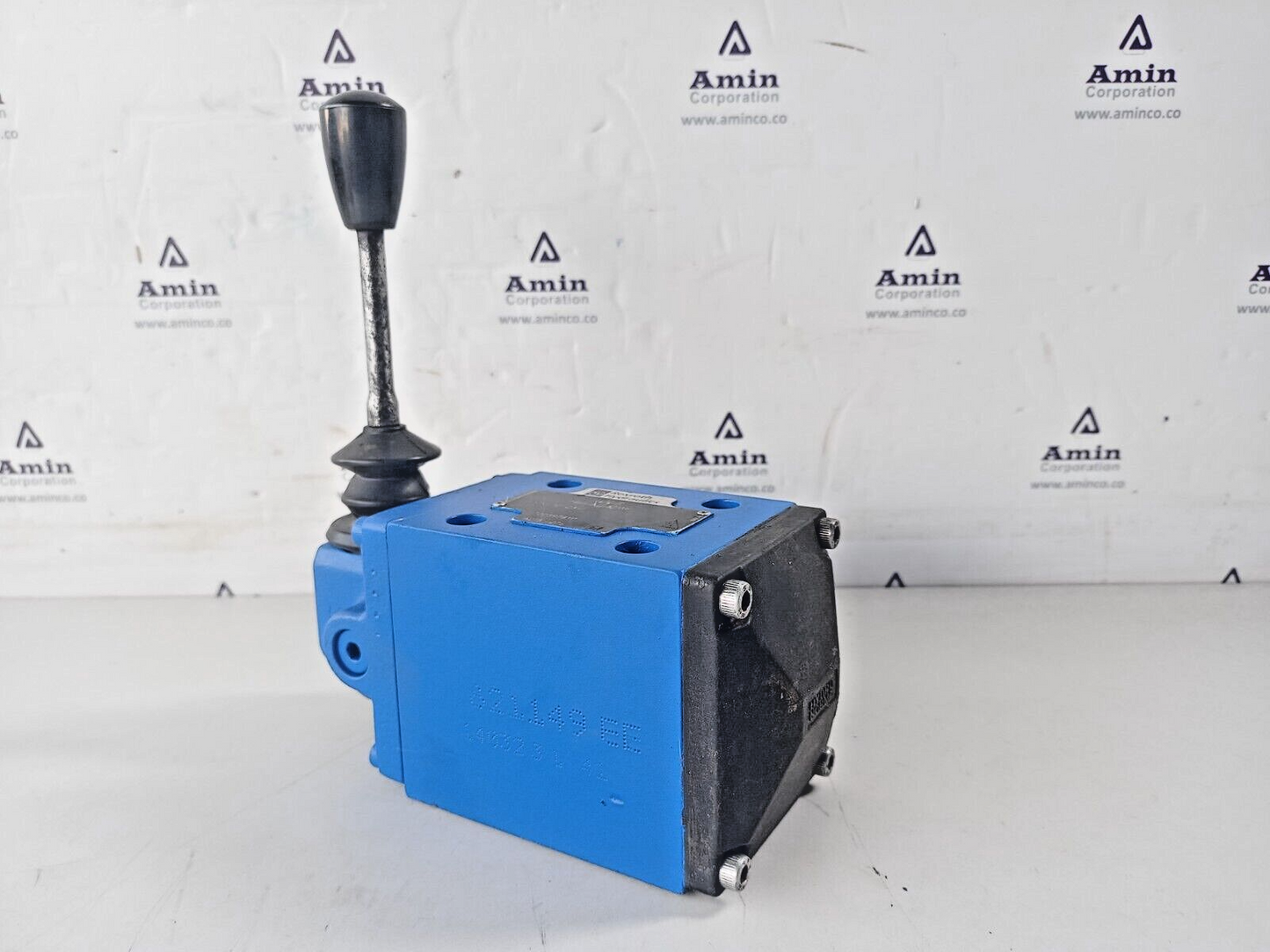 REXROTH 4WMM 10 C31 Directional control valve