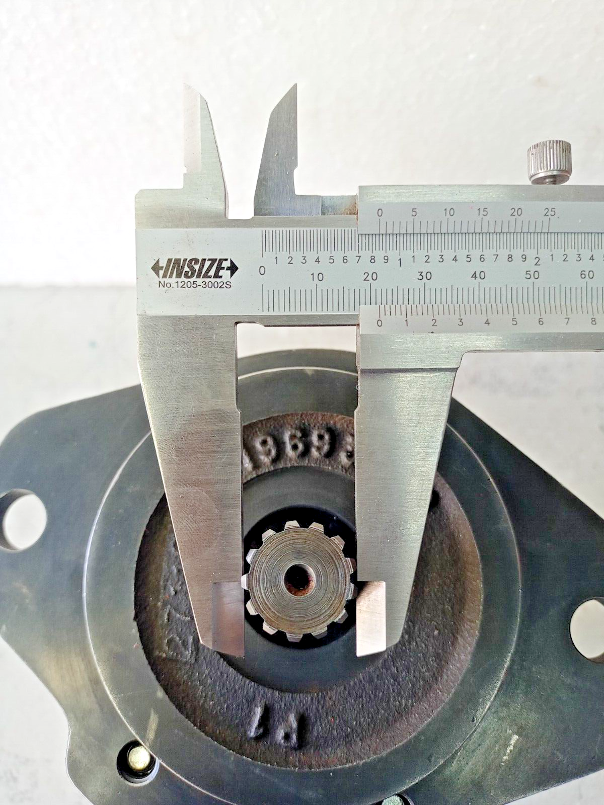 Rexroth 1PF2G330/038LD07KB Hydraulic gear pump - NEW