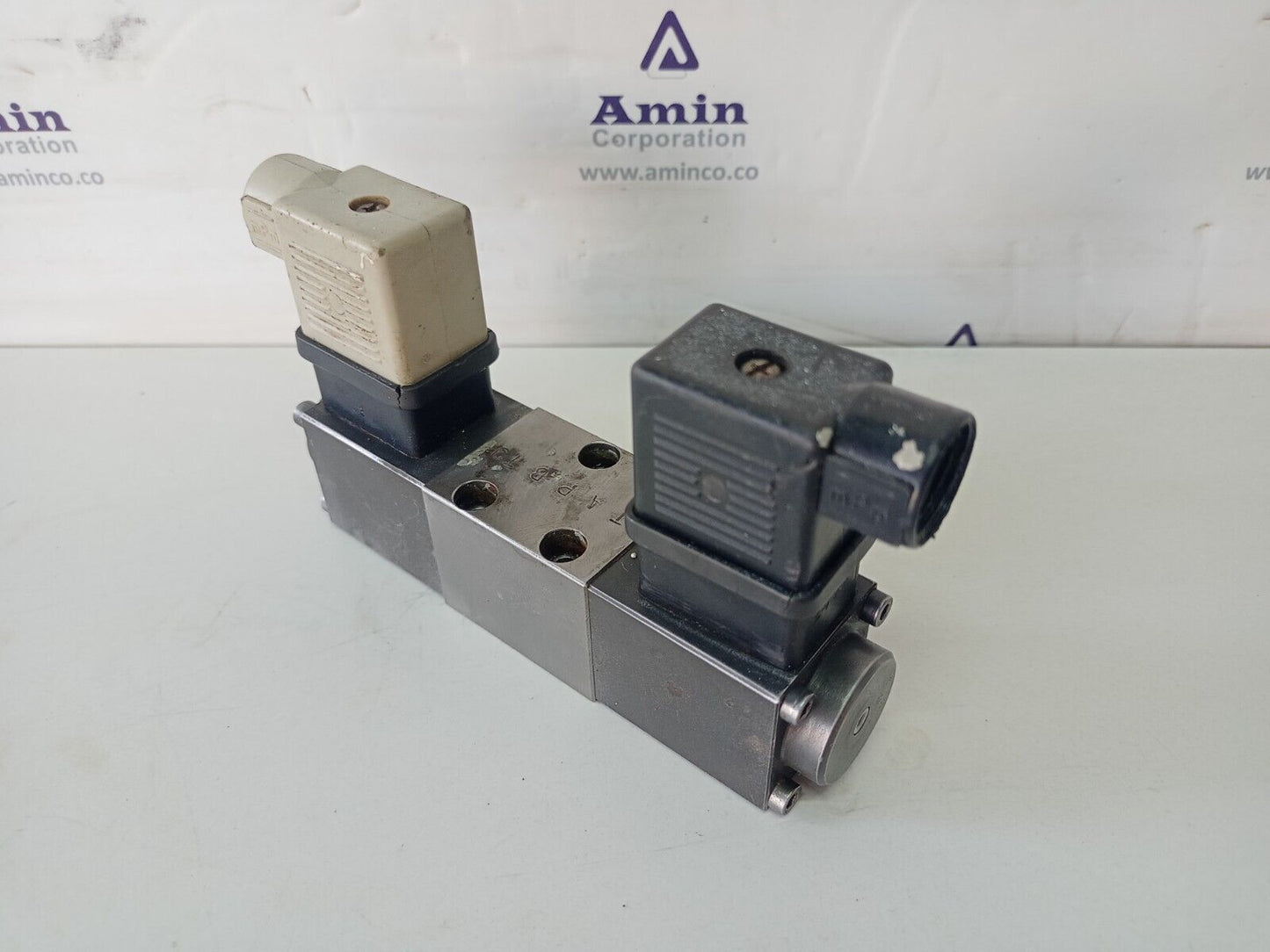 WANDFLUH BM4D31 Hydraulic Solenoid Operated Valve