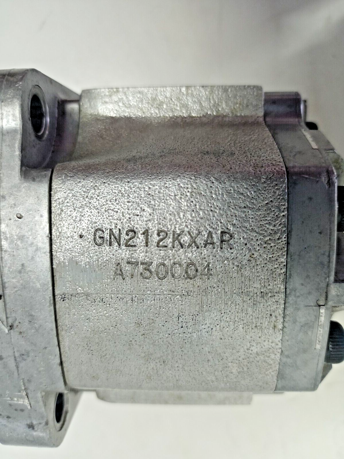 Nabco GN212KXAR Hydraulic gear pump