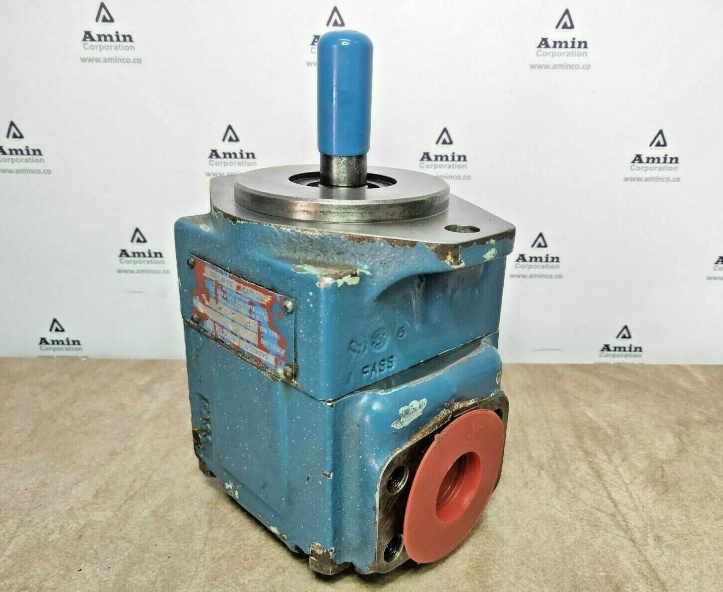 Denison Hydraulics T6CM B06 1R02 Hydraulic Vane pump - PRESSURE TESTED PUMP