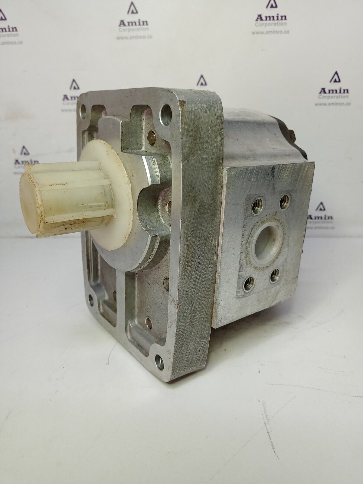 Ultra 4606 2898 Hydraulic gear pump 878211 - NEW