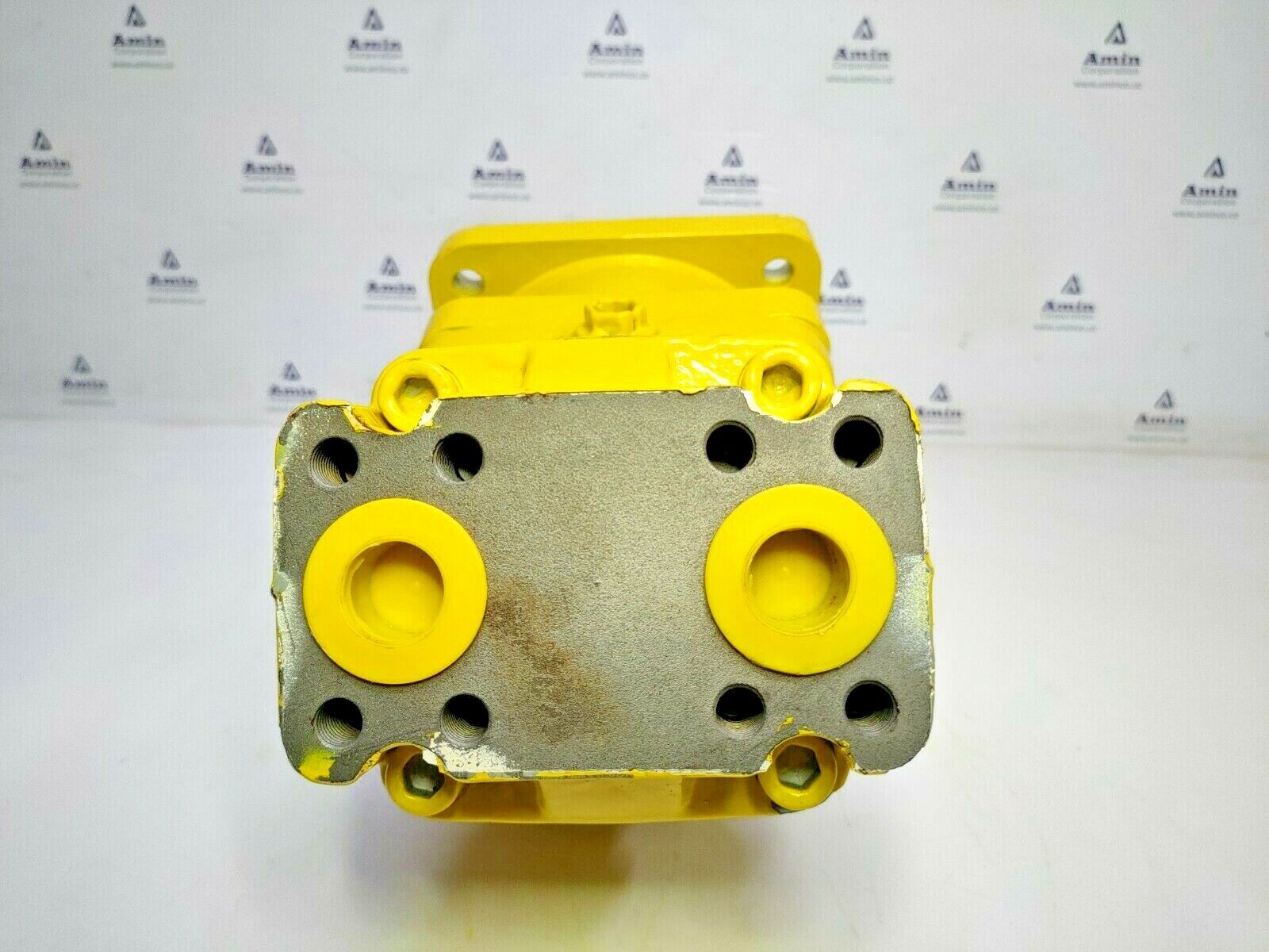 Sunfab SCM-090W-H-I44-W35-S1M-100 Hydraulic Motor - NEW