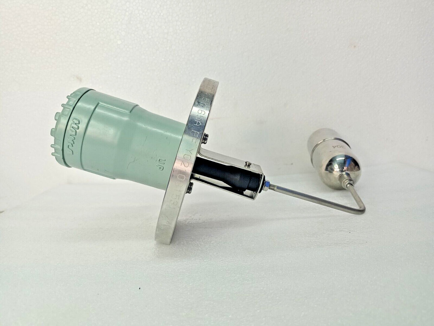 Hanla FMS-2V-WS-T vertical type float level switch SPDT 5A, 250VAC - NEW